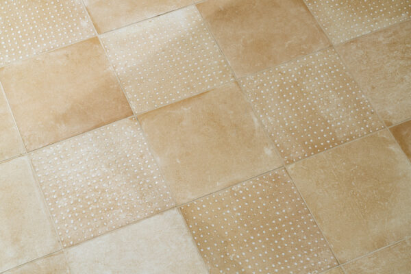 Pangea Clay Spot LT 22,3x22,3 - Imagen 3