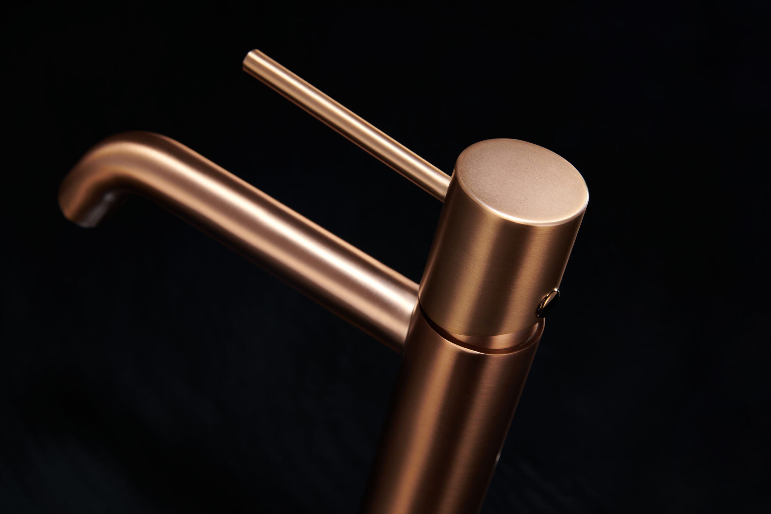 Grifo Monomando Lavabo Monza Oro Rosa Cepillado 3 | Amatile Grifo Monomando Lavabo Monza Oro Rosa Cepillado - Imagen 3
